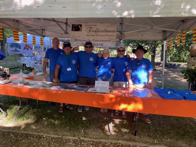 L'équipe des Trufficulteurs des A-H.P.